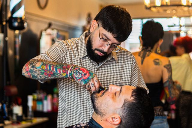 BARBERIA Elvin Barber