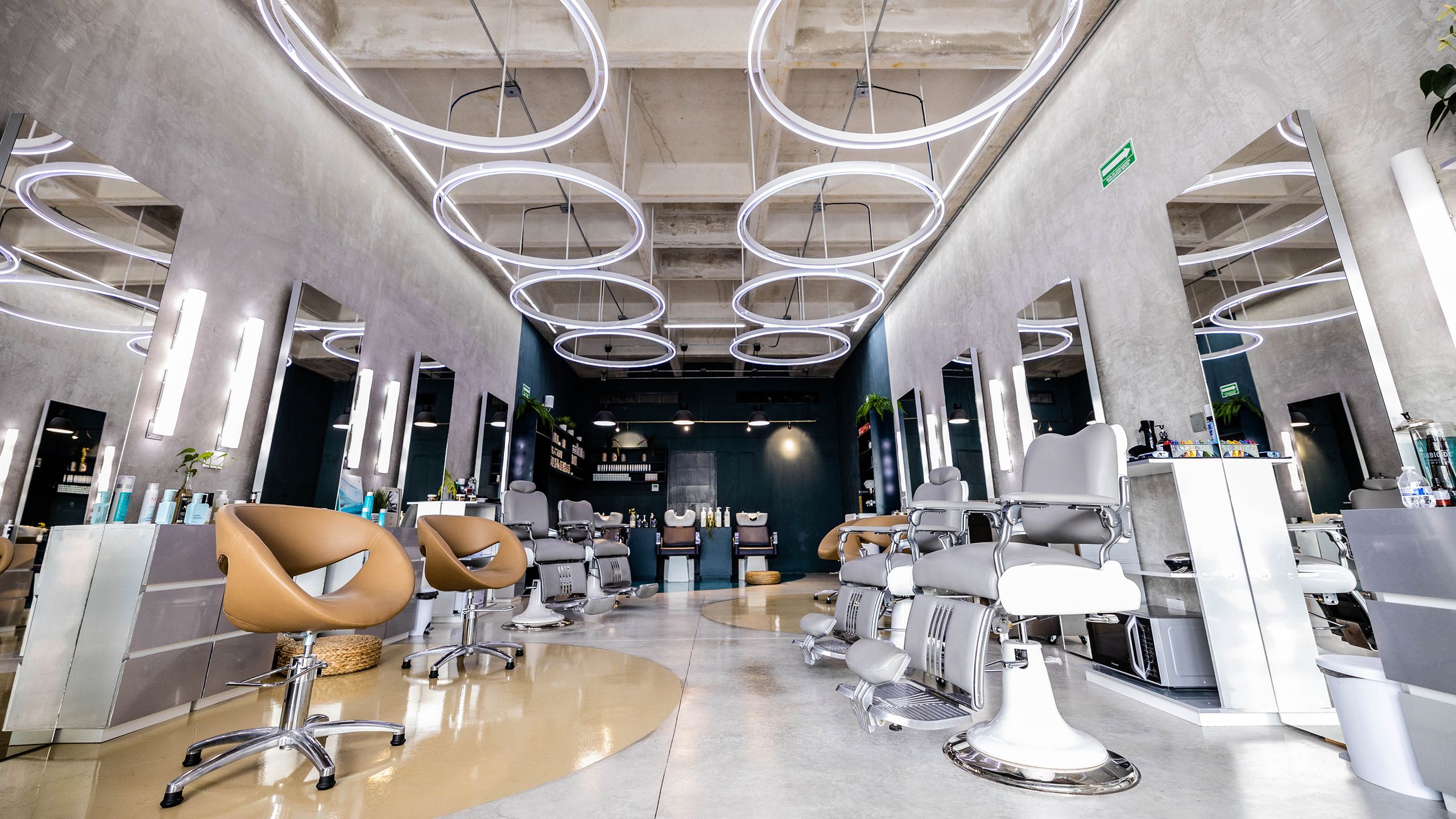 Barbería, peluqueria y salón de belleza