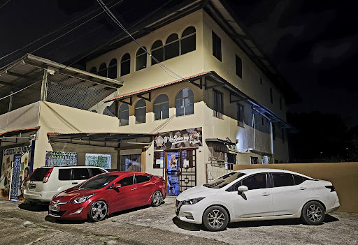 D' Lion Barber Shop