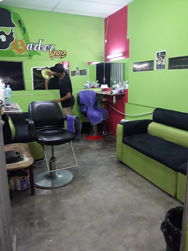 BARBERÍA NEW FACE BARBER SHOP