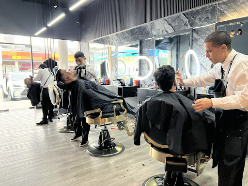 Refugio Barbershop