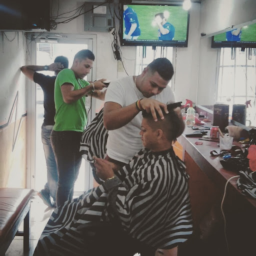 los barberos del flow