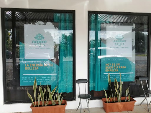 AQUA BEAUTY & BARBER SHOP