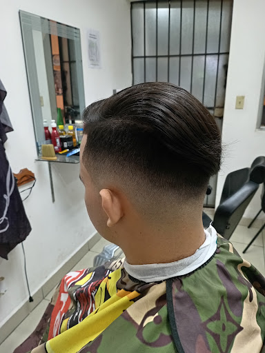 BARBERÍA KARLITO$