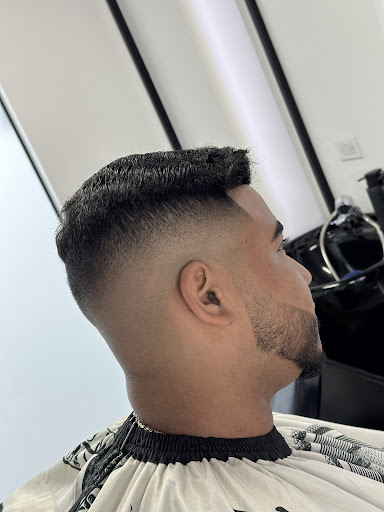 Roblo Barber Studio