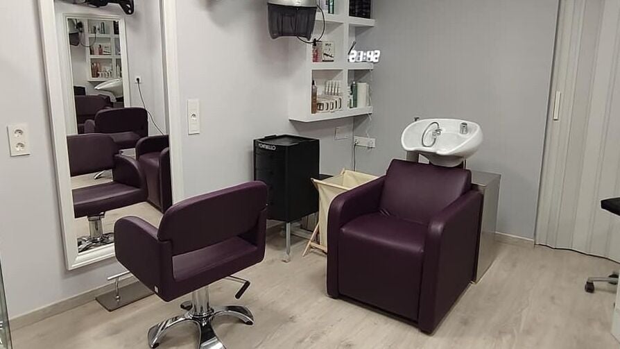 Opinión de Sala De Belleza Y Barberia Elisa Salon 1 Opinión de Elisa Salón: belleza y barbería de calidad en tu zona