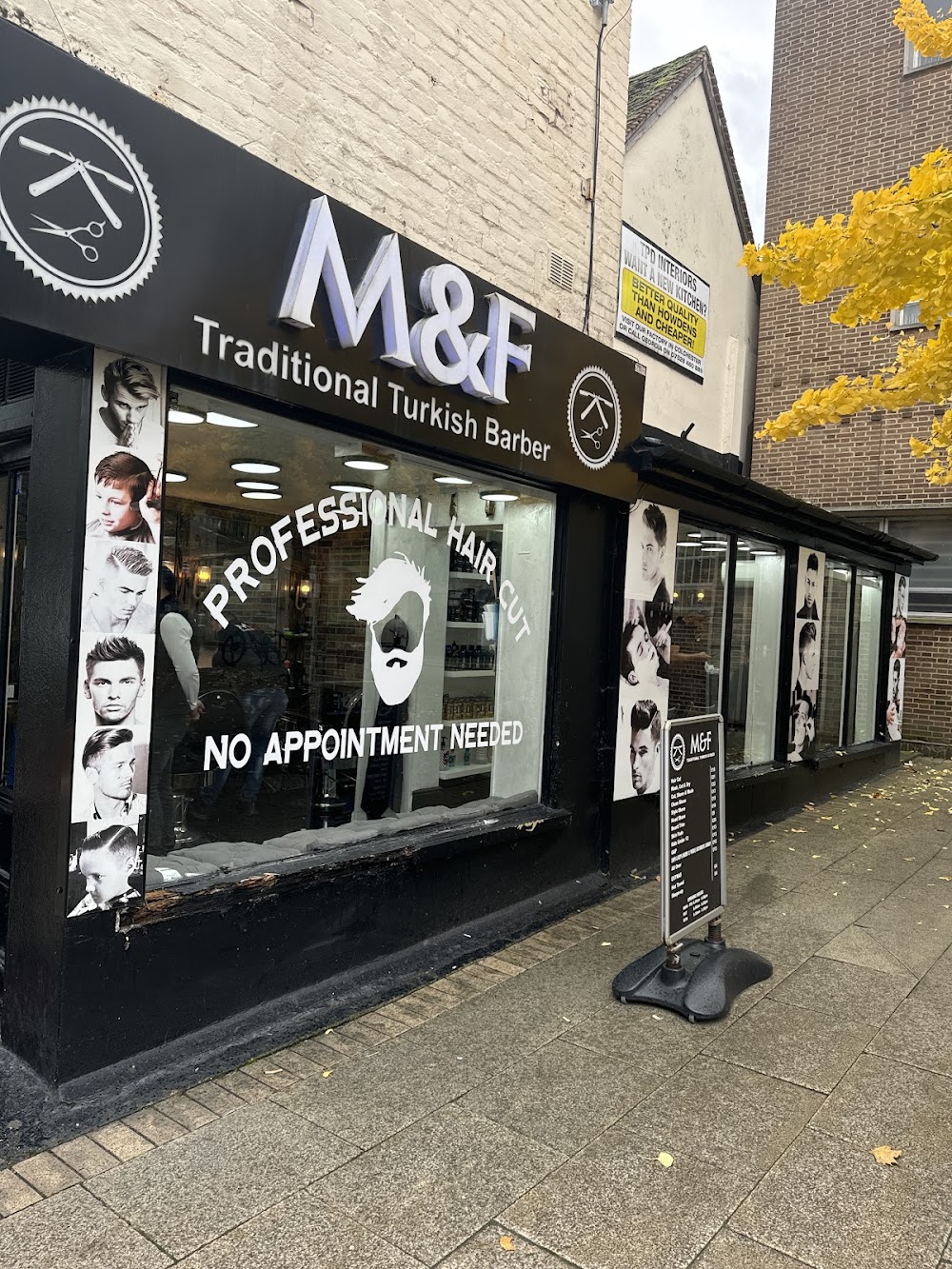 Opinión real de M&F BarberShop: calidad y estilo en cortes de barba
