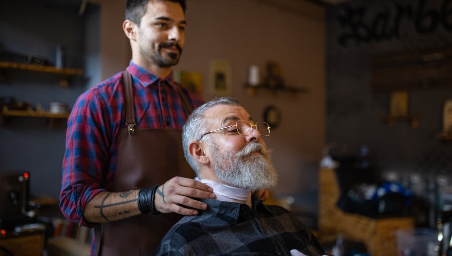 Chiflados Barber Studio Opinión 2025 - Calidad y Estilo en Barbería