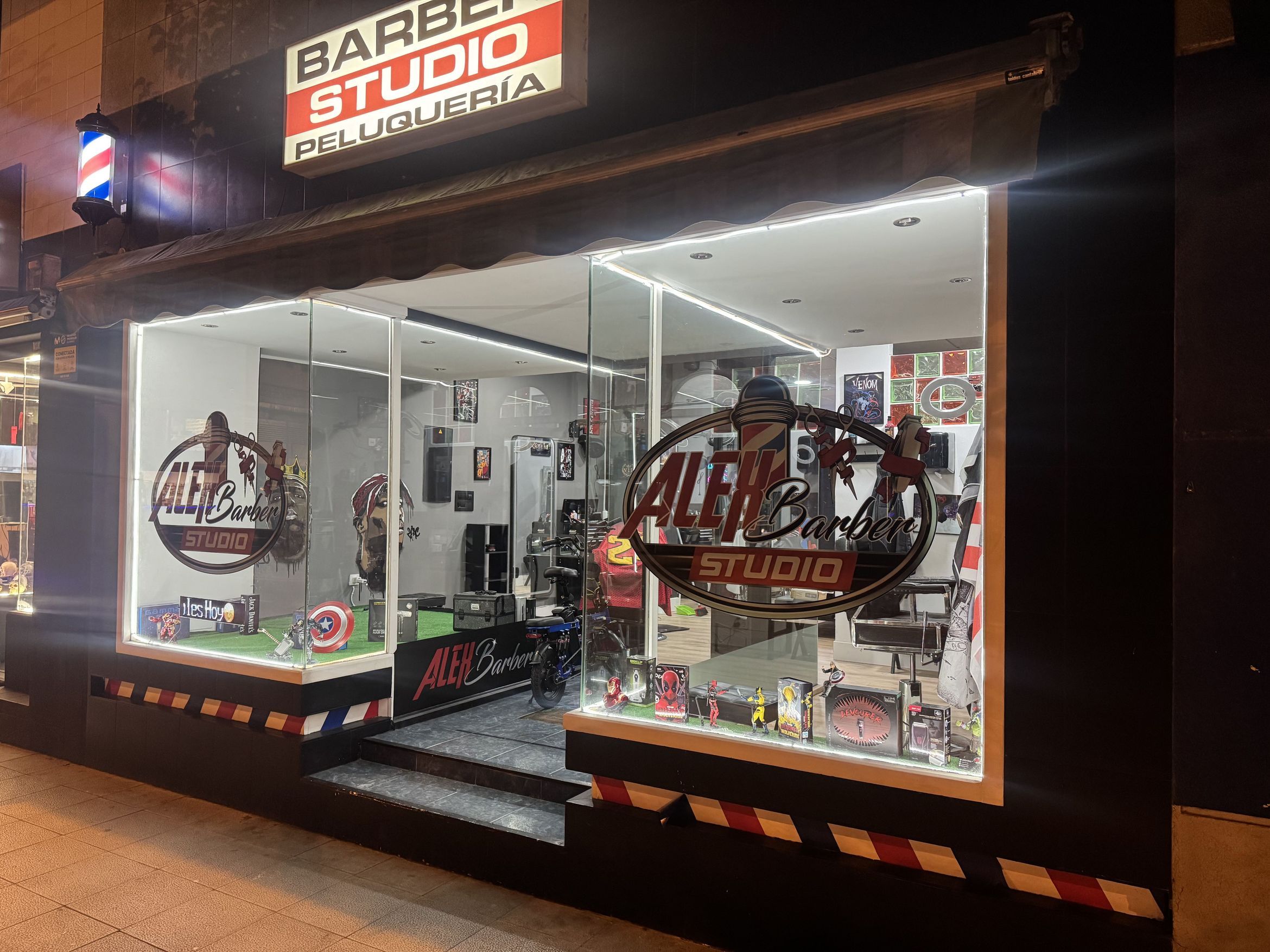 Opinión de Alexs Barber Shop: Calidad, Precios y Servicio en Cortes Modernos