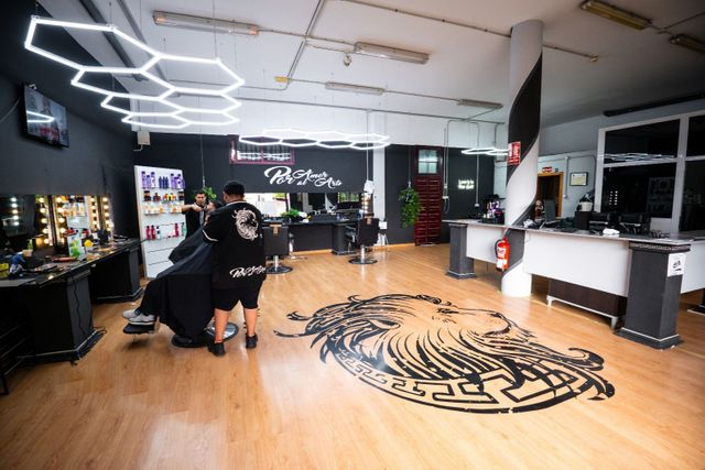 Opinión Barbería La Luz: Precios, Cortes y Servicios 2025