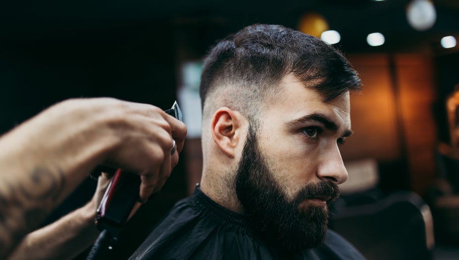 Opinión Barbería Tres Corona: Calidad y Estilo Expertos