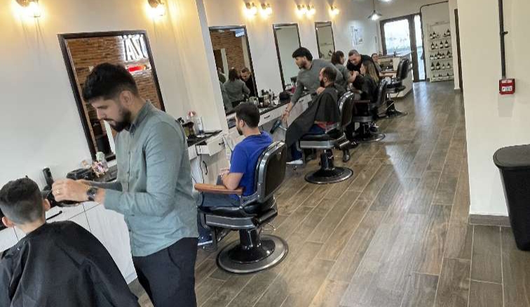 Opinión de Mendoza Barbershop | Costa Del Este 1 Opinión de Mendoza Barbershop en Costa Del Este | Corte de Cabello Profesional y Barba
